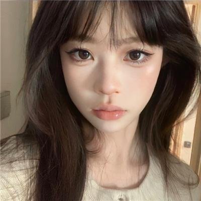 战火中的女神